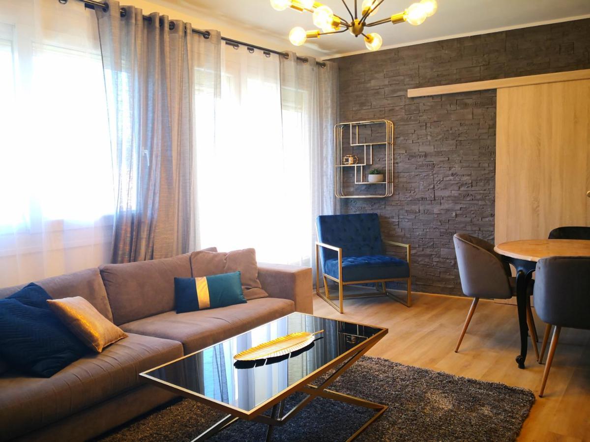 Logement Entier 78 M2, 7 Pers Cosy Et Spacieux Proche Du Centre-Ville Et De La Gare Avinhão Exterior foto
