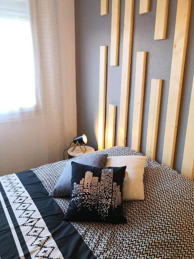 Logement Entier 78 M2, 7 Pers Cosy Et Spacieux Proche Du Centre-Ville Et De La Gare Avinhão Exterior foto