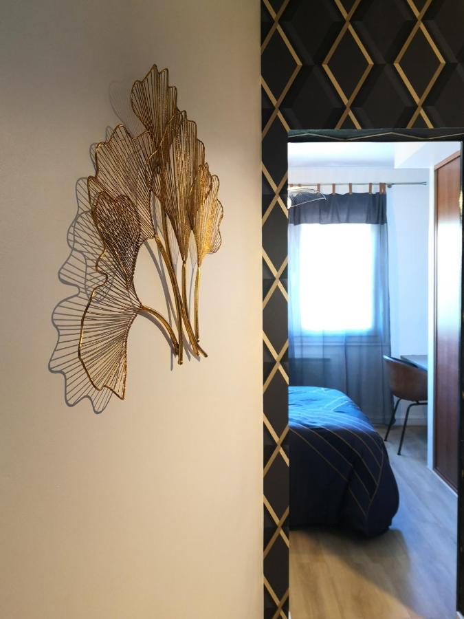 Logement Entier 78 M2, 7 Pers Cosy Et Spacieux Proche Du Centre-Ville Et De La Gare Avinhão Exterior foto